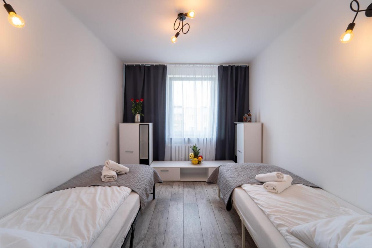 מילץ' Apartament Nero מראה חיצוני תמונה