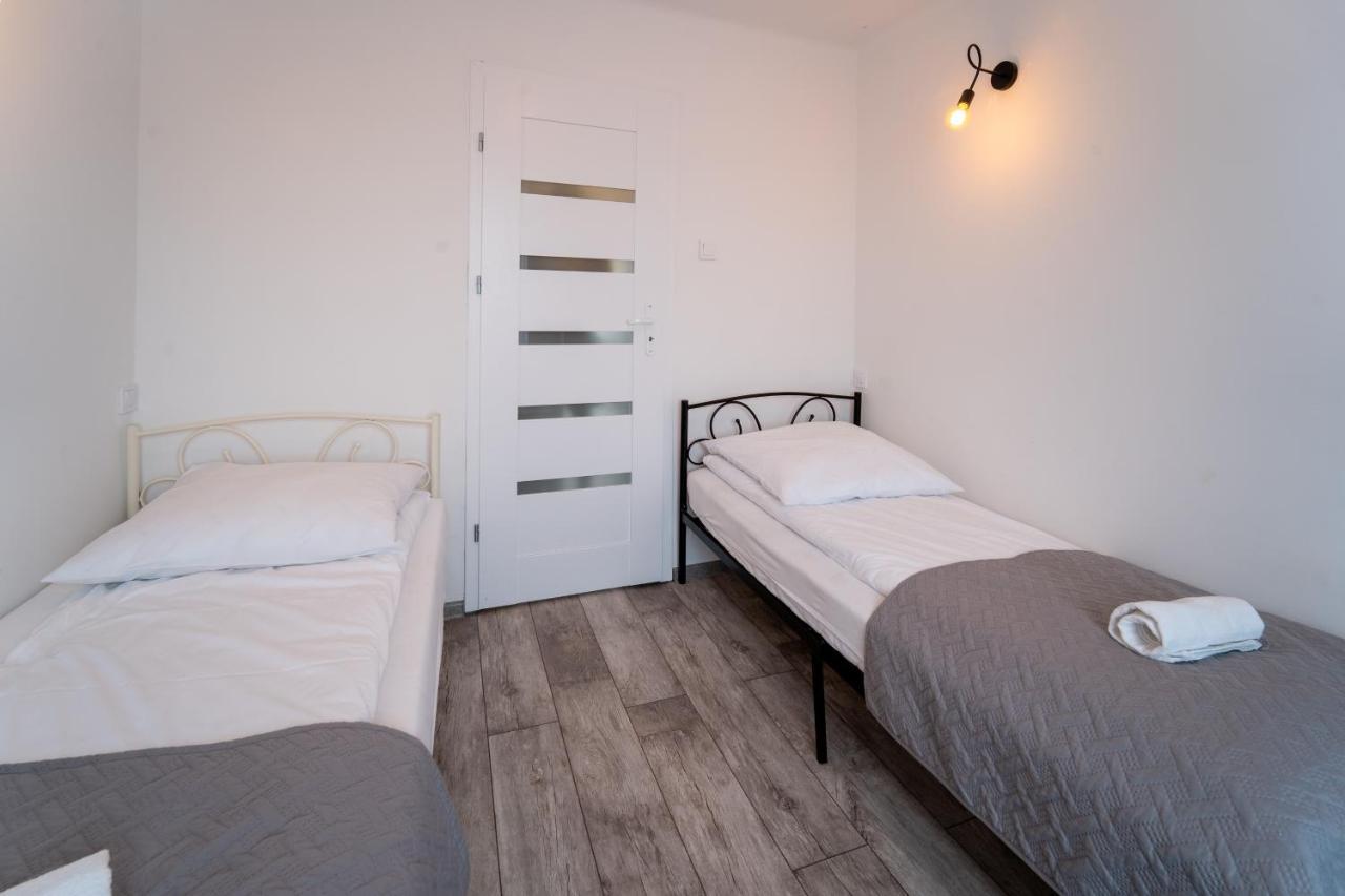 מילץ' Apartament Nero מראה חיצוני תמונה
